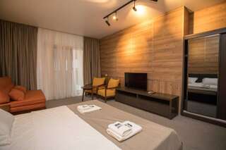 Отель Hotel Nobilis Hall Кобулети Стандартный трехместный номер-1